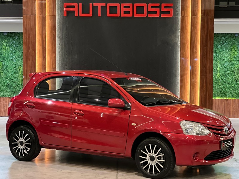 ETIOS 1.3 XS 16V FLEX 4P MANUAL - 2013 - NOVO HAMBURGO