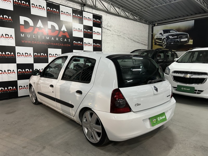 CLIO 1.0 CAMPUS 16V FLEX 4P MANUAL - 2011 - CAXIAS DO SUL