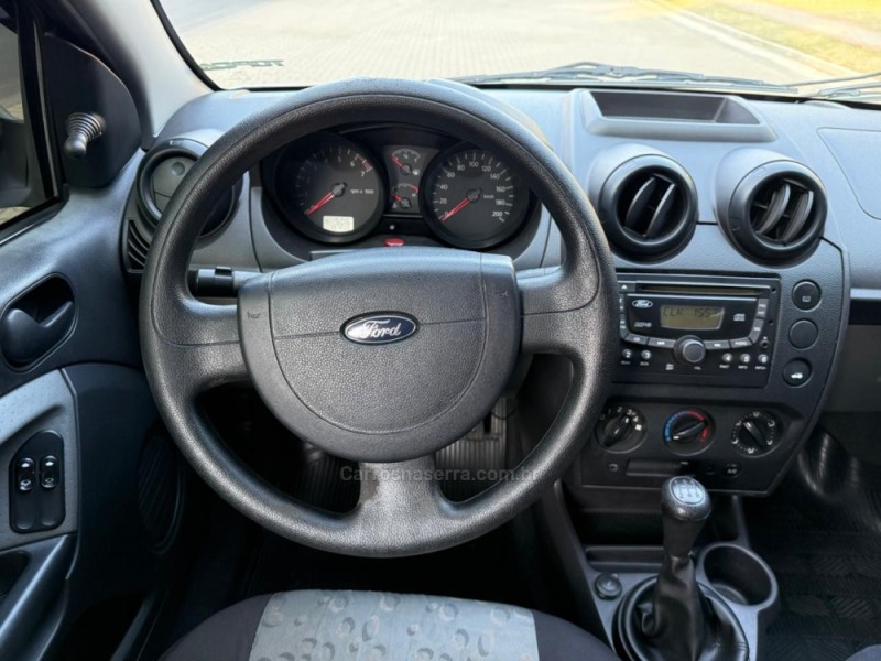 FIESTA 1.0 MPI CLASS 8V GASOLINA 4P MANUAL - 2008 - IVOTI