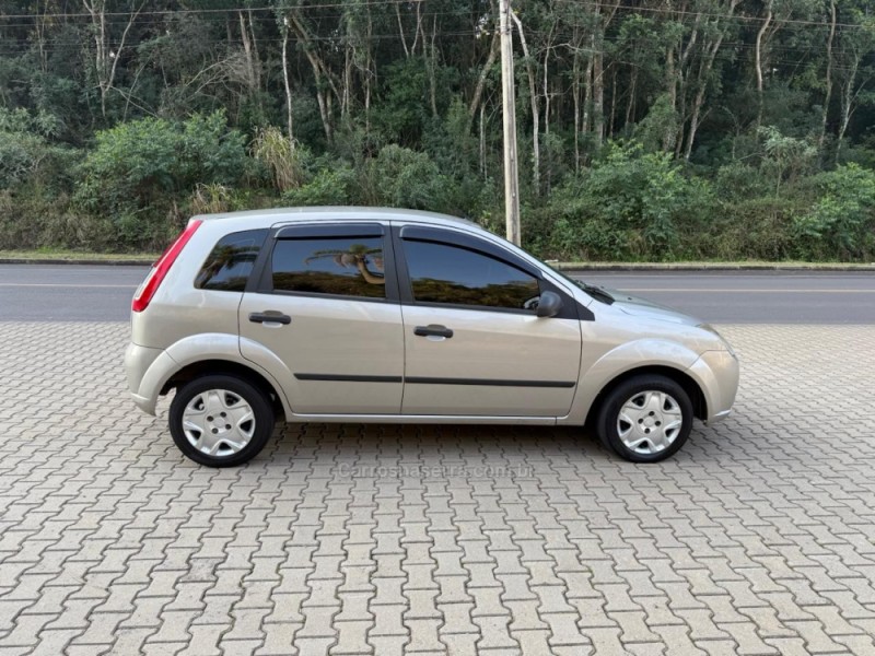 FIESTA 1.0 MPI CLASS 8V GASOLINA 4P MANUAL - 2008 - IVOTI