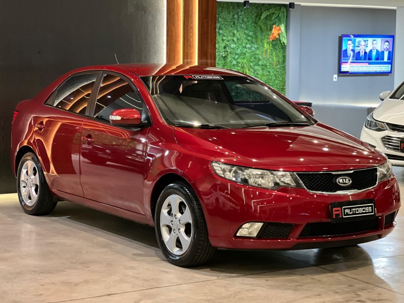 CERATO 1.6 SEDAN 16V GASOLINA 4P MANUAL - 2010 - NOVO HAMBURGO