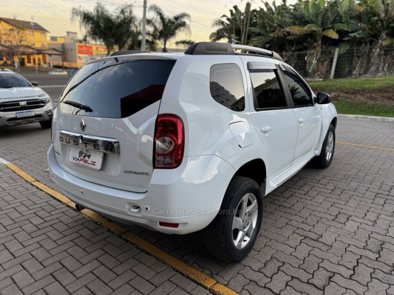 DUSTER 1.6 DYNAMIQUE 4X2 16V FLEX 4P AUTOMÁTICO - 2015 - FELIZ