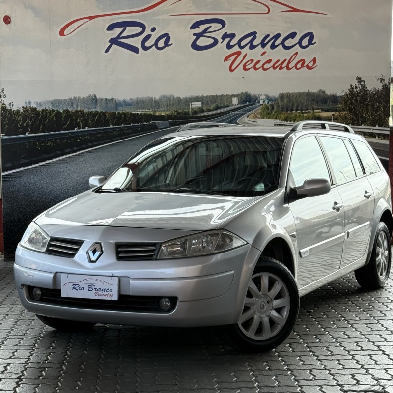 megane 2.0 dynamique grand tour 16v gasolina 4p manual 2011 caxias do sul