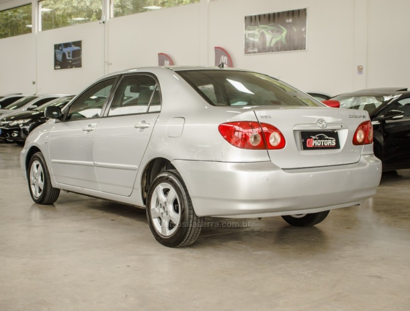 COROLLA 1.8 XEI 16V GASOLINA 4P AUTOMÁTICO - 2005 - NOVO HAMBURGO