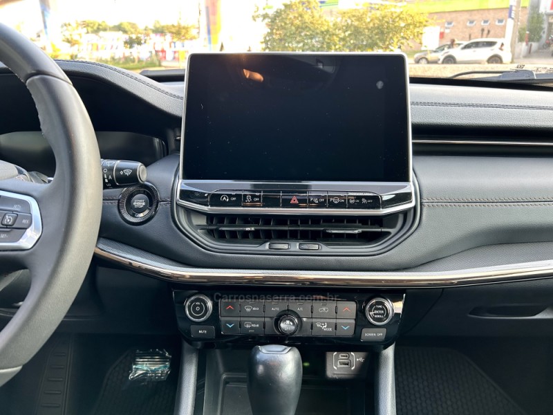 COMPASS 1.3 LIMITED T270 16V TURBO FLEX 4P AUTOMÁTICO - 2022 - NOVO HAMBURGO