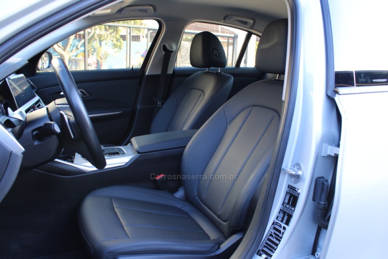 320I 2.0 GP 16V TURBO ACTIVE FLEX 4P AUTOMÁTICO - 2021 - CAXIAS DO SUL