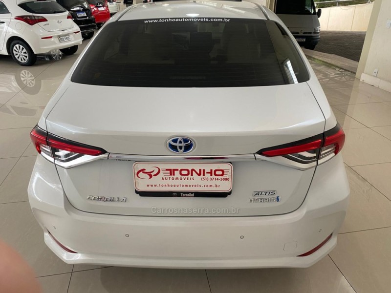 COROLLA 1.8 ALTIS PREMIUM 16V HÍBRIDO 4P AUTOMÁTICO - 2022 - LAJEADO