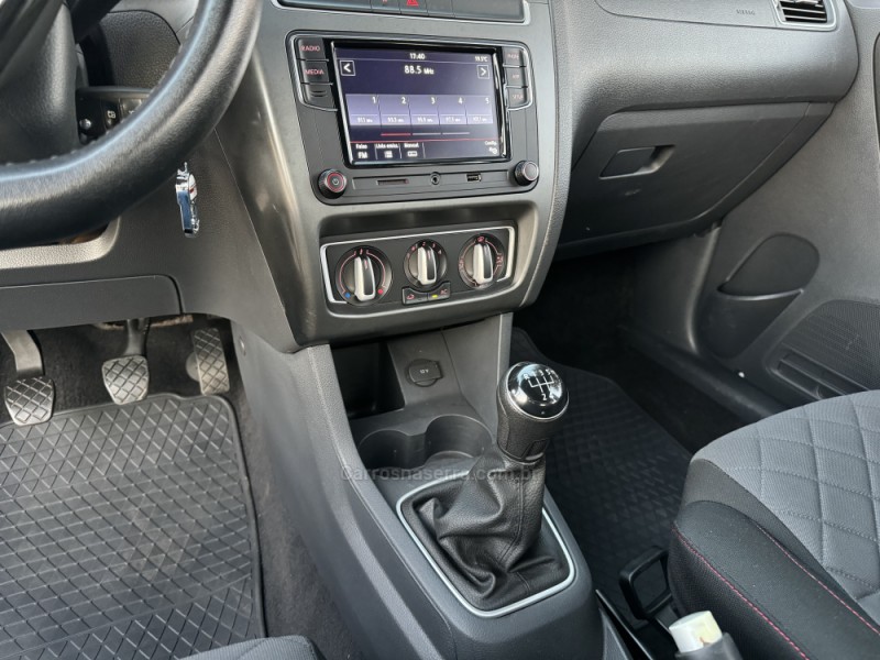FOX 1.6 MI EXTREME 8V FLEX 4P MANUAL - 2018 - CASCA