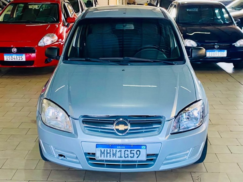 PRISMA 1.0 MPFI JOY 8V FLEX 4P MANUAL - 2011 - CAXIAS DO SUL