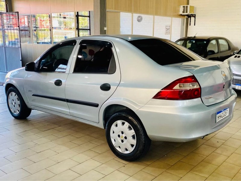 PRISMA 1.0 MPFI JOY 8V FLEX 4P MANUAL - 2011 - CAXIAS DO SUL