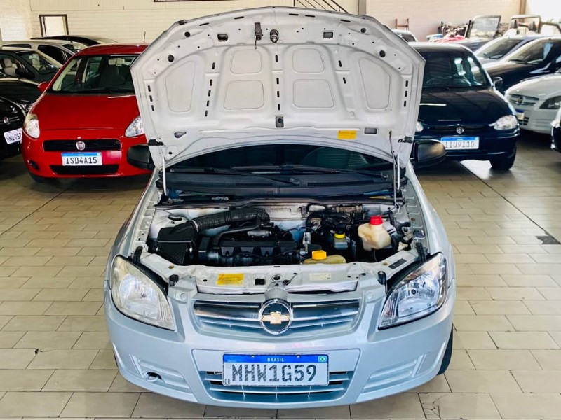 PRISMA 1.0 MPFI JOY 8V FLEX 4P MANUAL - 2011 - CAXIAS DO SUL