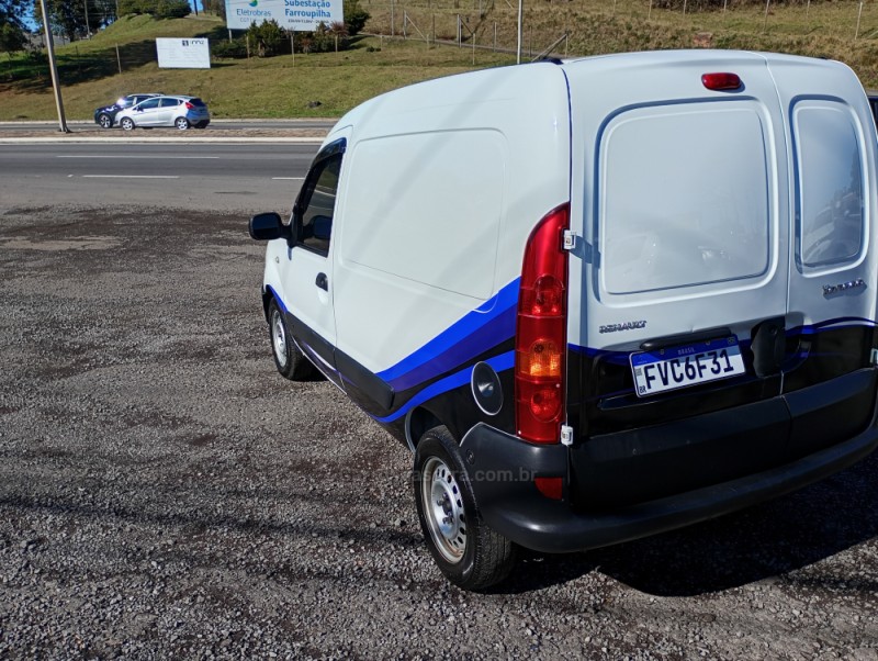 KANGOO 1.6 EXPRESS 16V FLEX 3P MANUAL - 2016 - FARROUPILHA