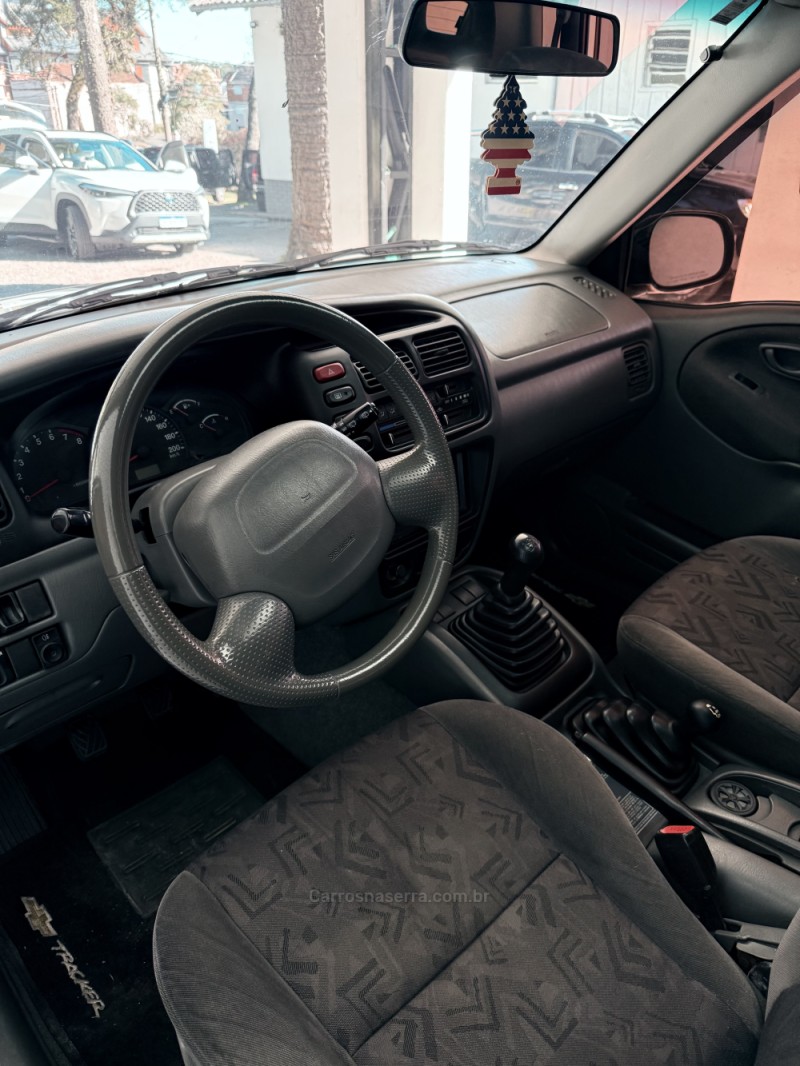 TRACKER 2.0 4X4 16V GASOLINA 4P MANUAL - 2008 - CANELA
