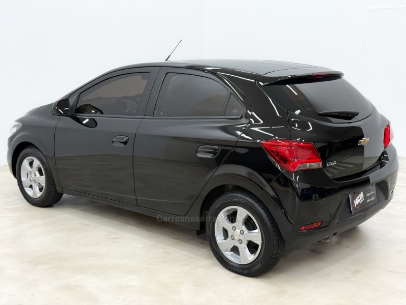 ONIX 1.4 MPFI LT 8V FLEX 4P AUTOMÁTICO - 2019 - CAXIAS DO SUL