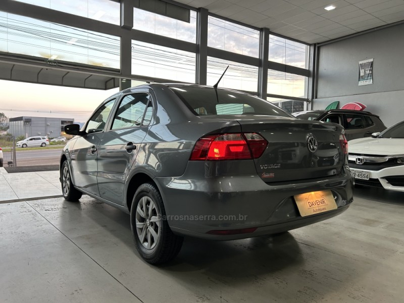 VOYAGE 1.0 12V MPI TOTALFLEX TRENDLINE 4P MANUAL - 2021 - TAQUARA