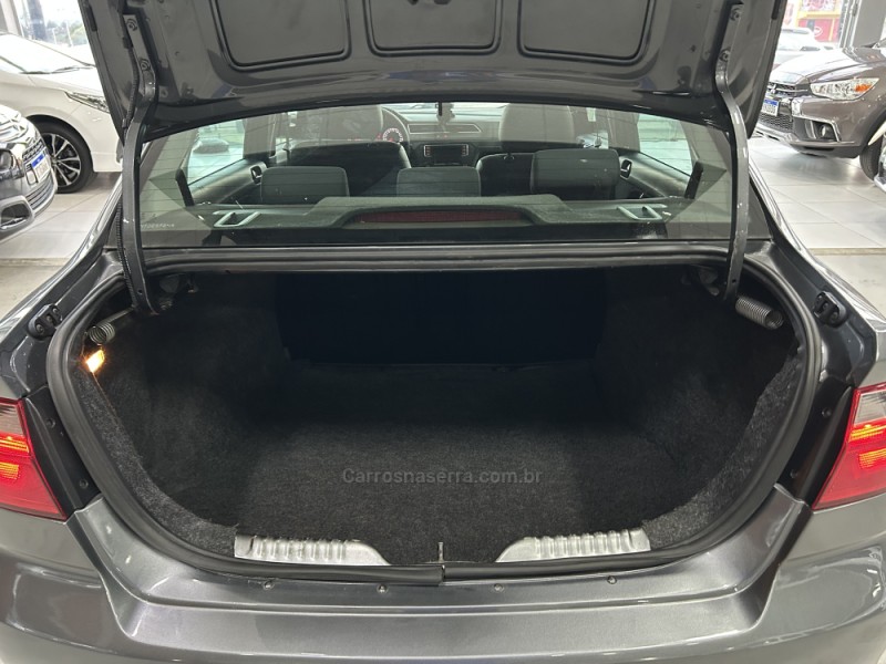 VOYAGE 1.0 12V MPI TOTALFLEX TRENDLINE 4P MANUAL - 2021 - TAQUARA