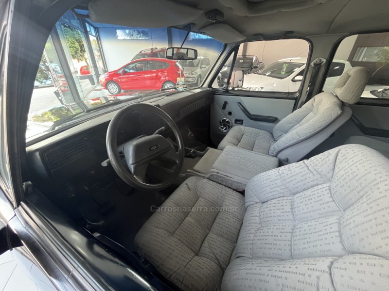 D20 4.0 CUSTOM DE LUXE CD 8V DIESEL 4P MANUAL - 1993 - SANANDUVA