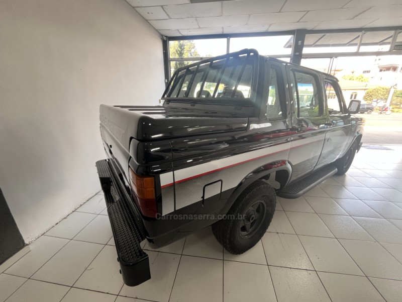 D20 4.0 CUSTOM DE LUXE CD 8V DIESEL 4P MANUAL - 1993 - SANANDUVA