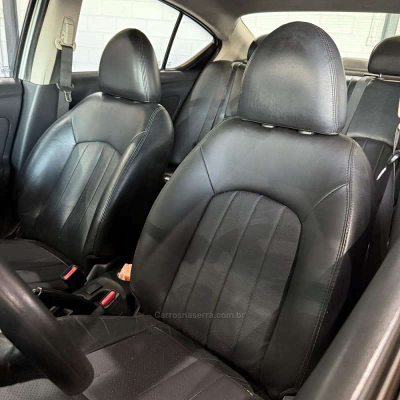VERSA 1.6 16V FLEX SL 4P MANUAL - 2013 - NOVO HAMBURGO
