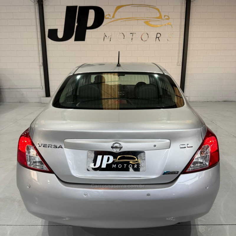 VERSA 1.6 16V FLEX SL 4P MANUAL - 2013 - NOVO HAMBURGO