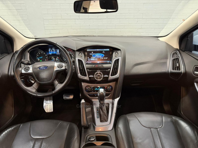 FOCUS 2.0 TITANIUM SEDAN 16V FLEX 4P AUTOMÁTICO - 2014 - CAXIAS DO SUL