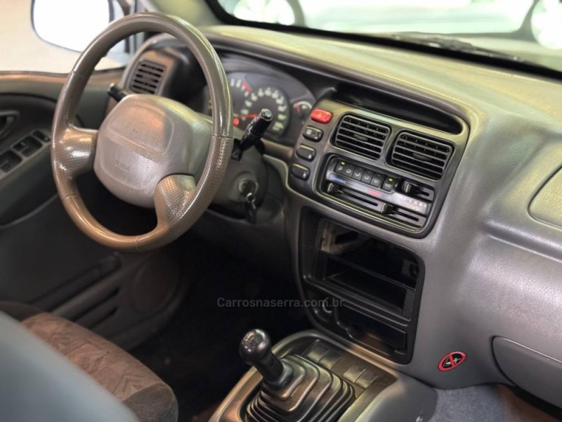 TRACKER 2.0 4X4 16V GASOLINA 4P MANUAL - 2008 - ESTâNCIA VELHA