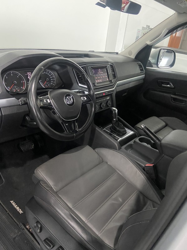 AMAROK 2.0 HIGHLINE EXTREME 4X4 CD 16V 4P AUTOMÁTICO - 2018 - FARROUPILHA