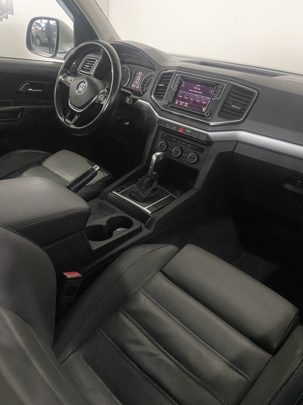 AMAROK 2.0 HIGHLINE EXTREME 4X4 CD 16V 4P AUTOMÁTICO - 2018 - FARROUPILHA