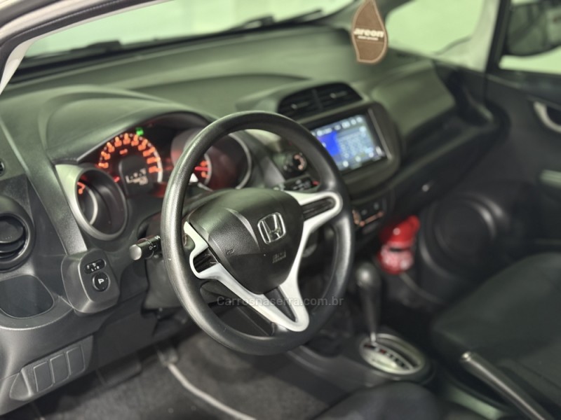 FIT 1.4 LX 16V FLEX 4P AUTOMÁTICO - 2011 - NOVO HAMBURGO