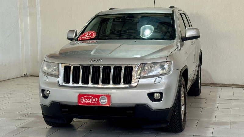 grand cherokee 3.6 laredo 4x4 v6 24v gasolina 4p automatico 2011 estancia velha