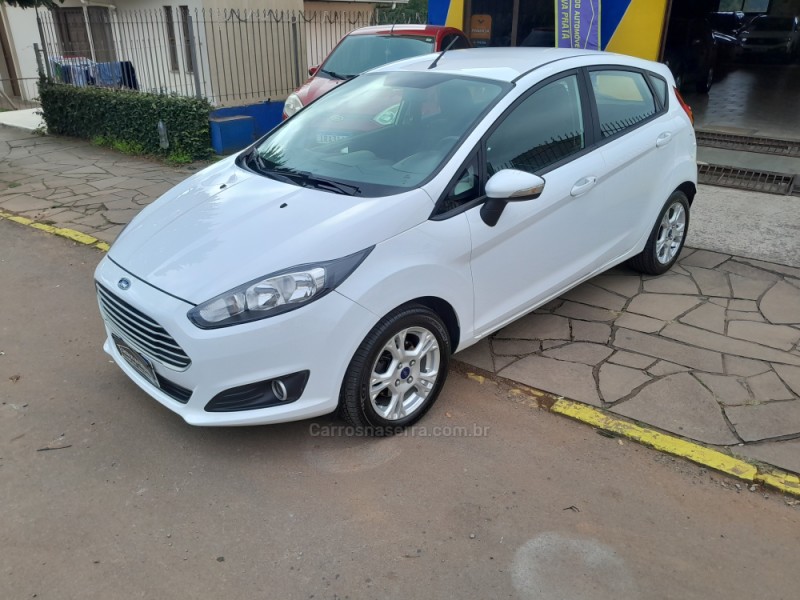 fiesta 1.5 se hatch 16v flex 4p manual 2016 nova prata