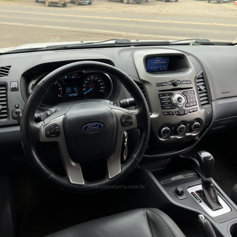 RANGER 3.2 LIMITED 4X4 CD 20V DIESEL 4P AUTOMÁTICO - 2015 - VACARIA