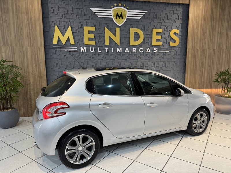 208 1.6 GRIFFE 16V FLEX 4P AUTOMÁTICO - 2015 - NOVO HAMBURGO