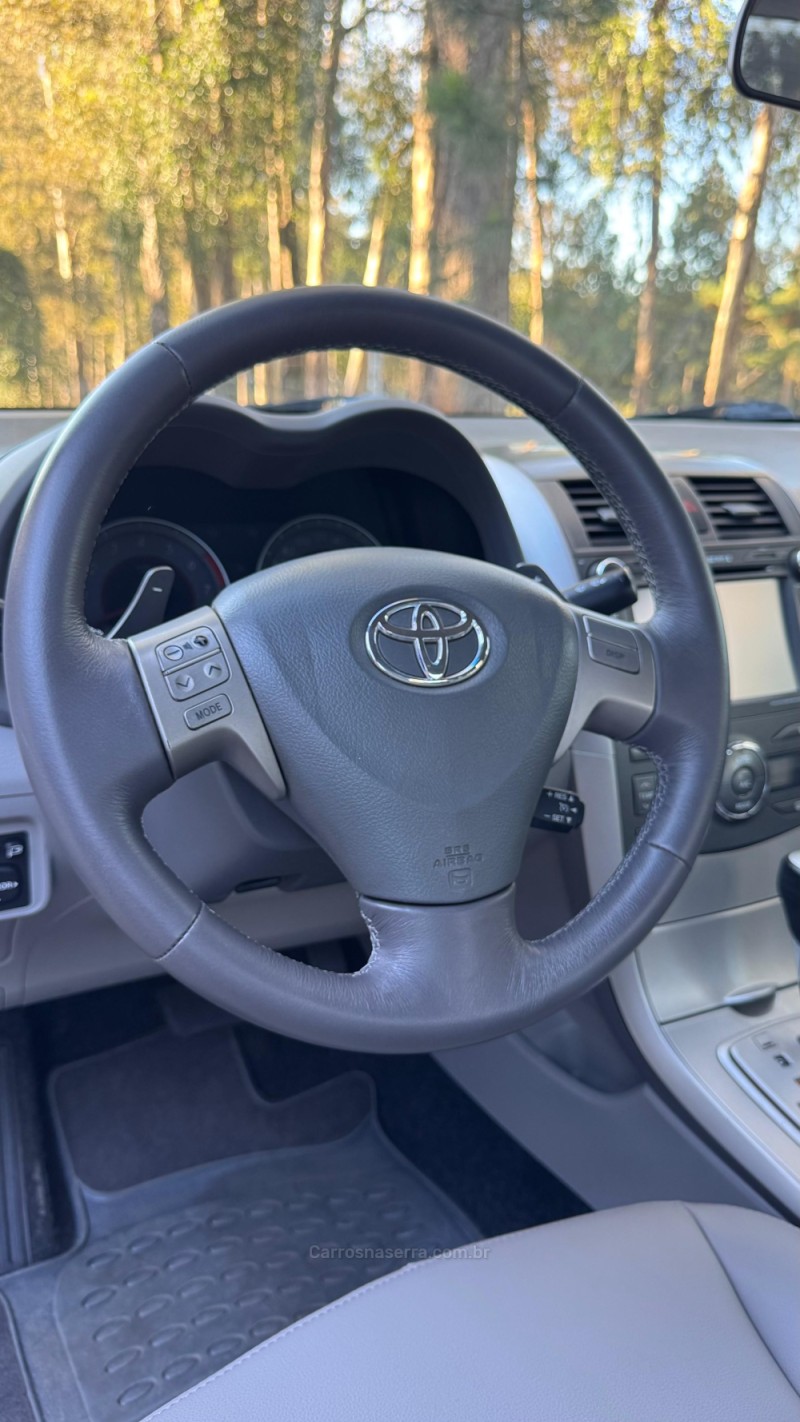 COROLLA 1.8 XEI 16V FLEX 4P AUTOMÁTICO - 2011 - GUAPORé