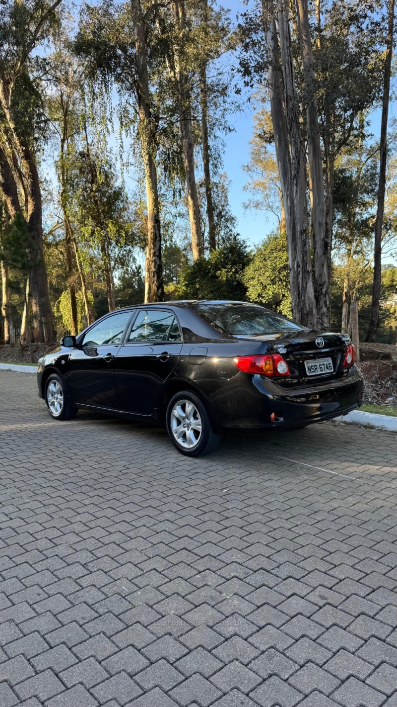 COROLLA 1.8 XEI 16V FLEX 4P AUTOMÁTICO - 2011 - GUAPORé