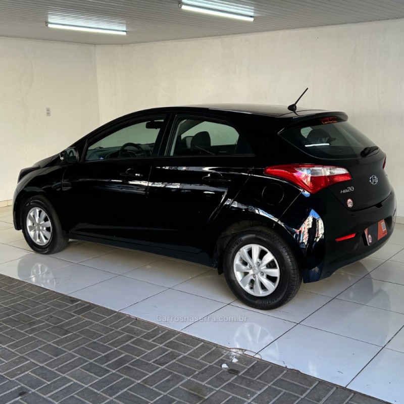 HB20 1.0 COMFORT STYLE 12V FLEX 4P MANUAL - 2015 - VACARIA