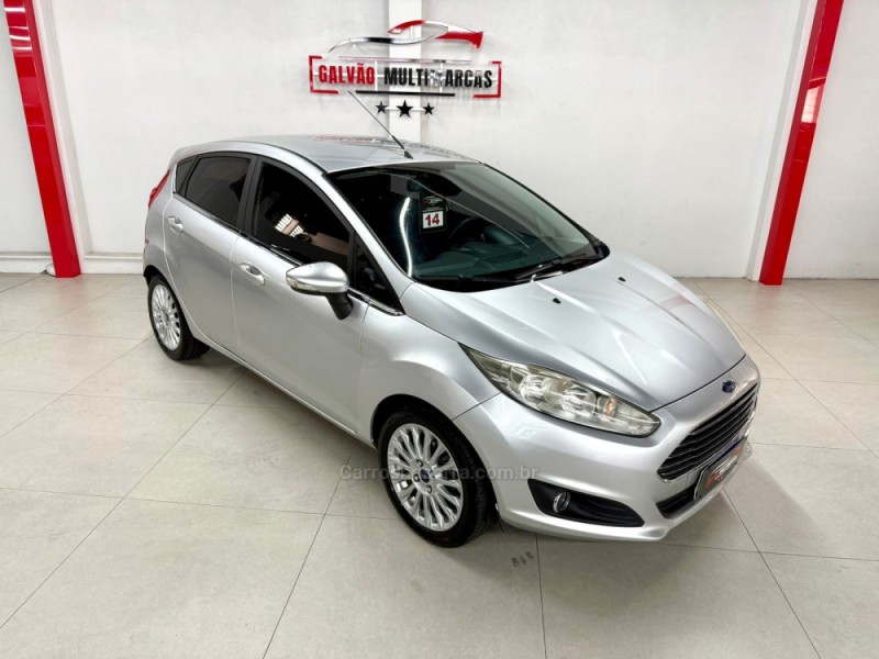 FIESTA 1.6 TITANIUM PLUS HATCH 16V FLEX 4P AUTOMÁTICO - 2014 - CAXIAS DO SUL