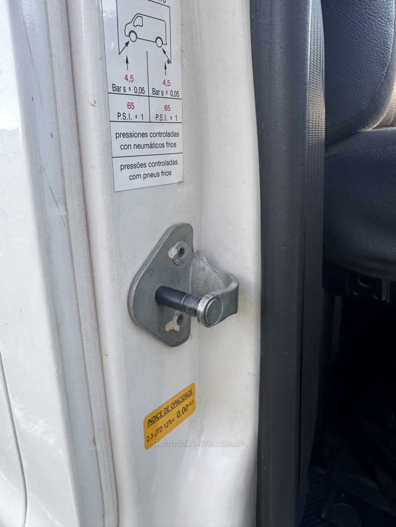 DUCATO 2.3 MAXICARGO 12 16V TURBO DIESEL 4P MANUAL - 2015 - NOVA ARAçá