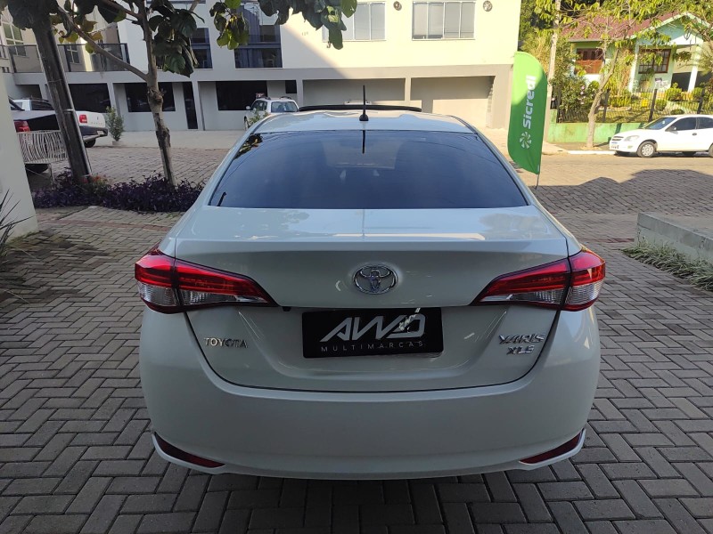 YARIS 1.5 XLS SEDAN 16V FLEX 4P AUTOMÁTICO - 2019 - LAJEADO