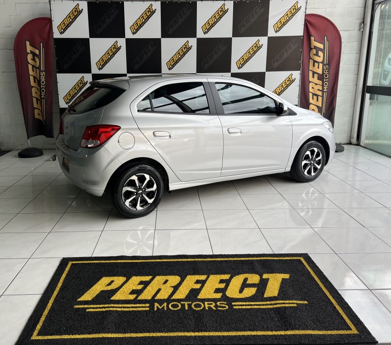 ONIX 1.0 JOY 8V FLEX 4P MANUAL - 2017 - PORTãO