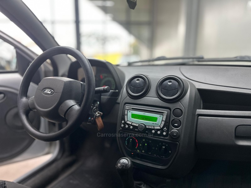 KA 1.0 TECNO 12V FLEX 4P MANUAL - 2009 - VACARIA