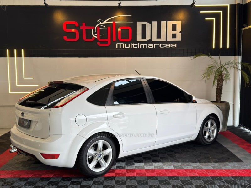 FOCUS 1.6 GLX 8V GASOLINA 4P MANUAL - 2013 - ESTâNCIA VELHA
