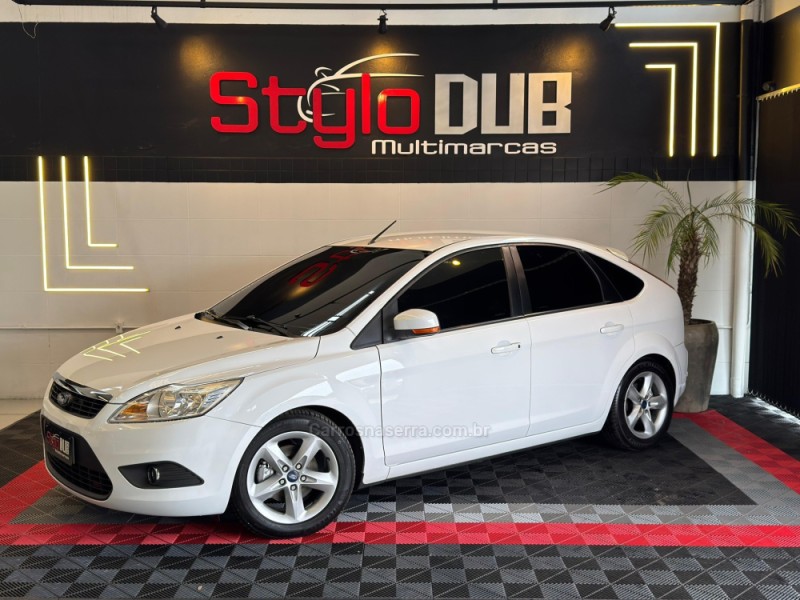 FOCUS 1.6 GLX 8V GASOLINA 4P MANUAL - 2013 - ESTâNCIA VELHA