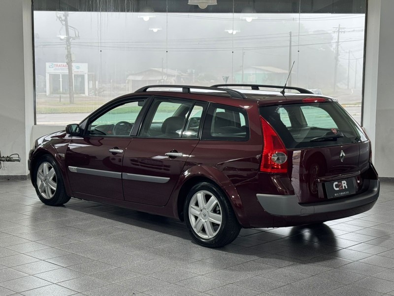 MÉGANE 1.6 DYNAMIQUE GRAND TOUR 16V FLEX 4P MANUAL - 2008 - CAXIAS DO SUL