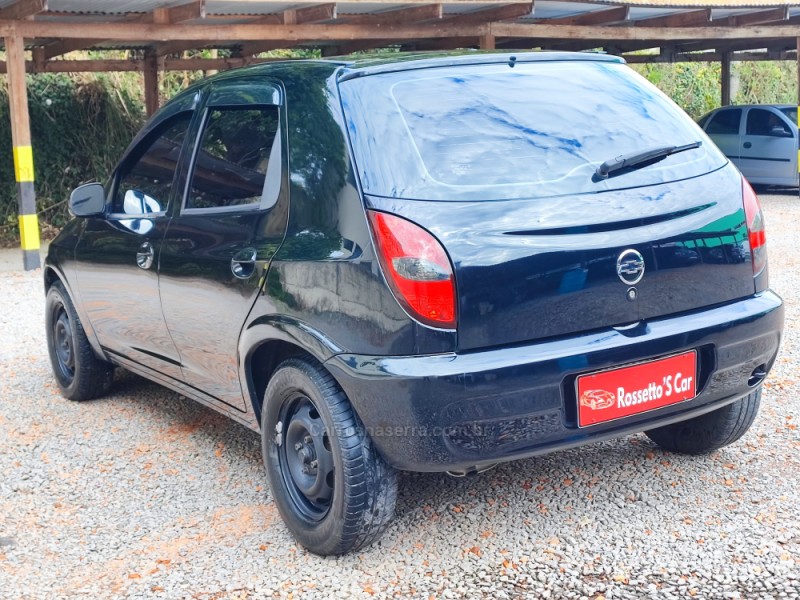 CELTA 1.0 MPFI SUPER 8V FLEX 4P MANUAL - 2004 - FARROUPILHA