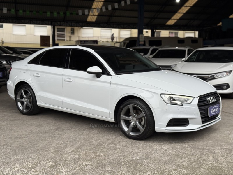 A3 1.4 TFSI SEDAN AMBIENTE 16V FLEX 4P TIPTRONIC - 2018 - CAXIAS DO SUL