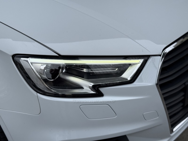 A3 1.4 TFSI SEDAN AMBIENTE 16V FLEX 4P TIPTRONIC - 2018 - CAXIAS DO SUL