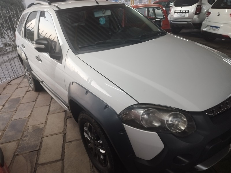 PALIO 1.8 MPI ADVENTURE LOCKER WEEKEND 16V FLEX 4P MANUAL - 2012 - VERANóPOLIS