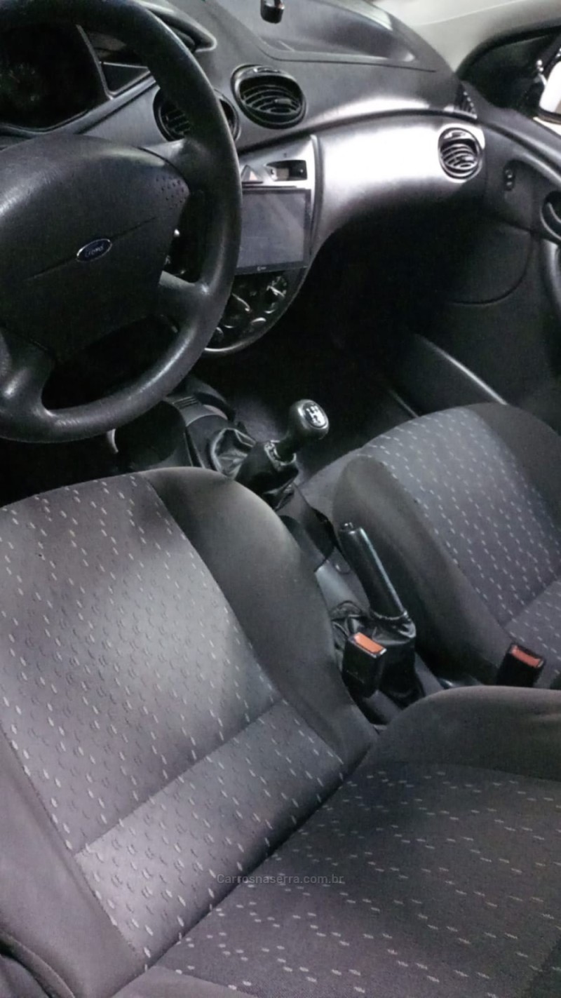 FOCUS 1.6 SE 8V FLEX 4P MANUAL - 2007 - BENTO GONçALVES