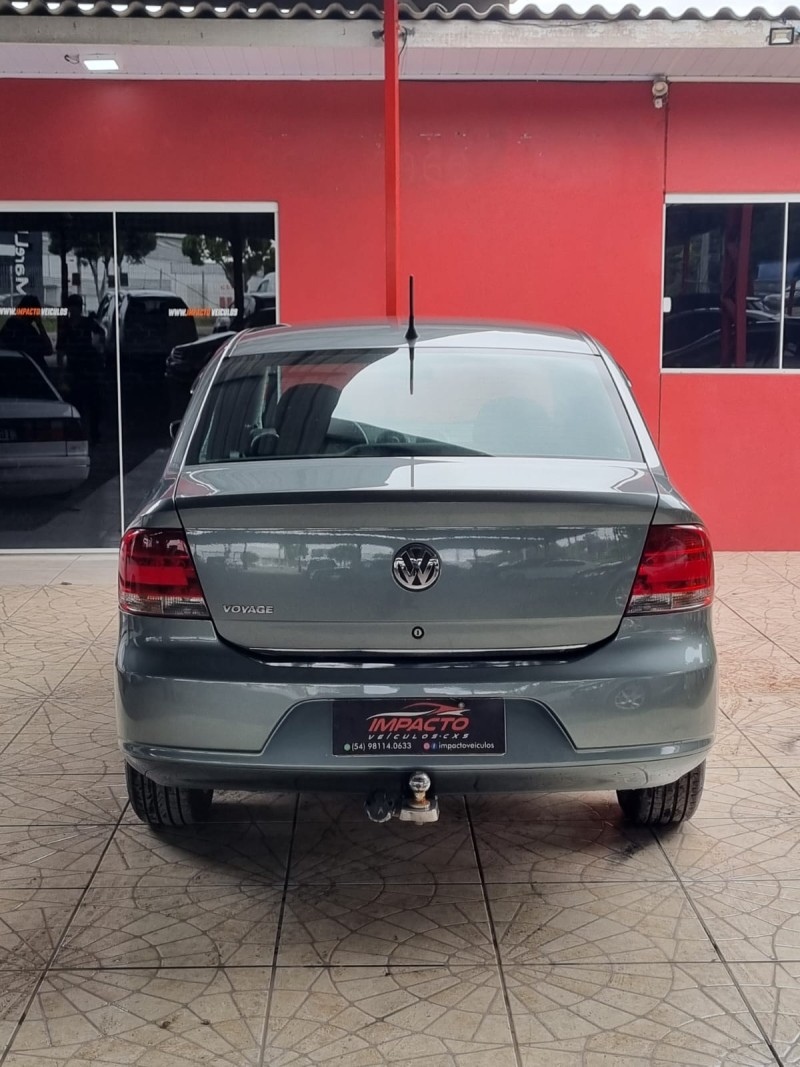 VOYAGE 1.0 MI 8V FLEX 4P MANUAL - 2009 - CAXIAS DO SUL